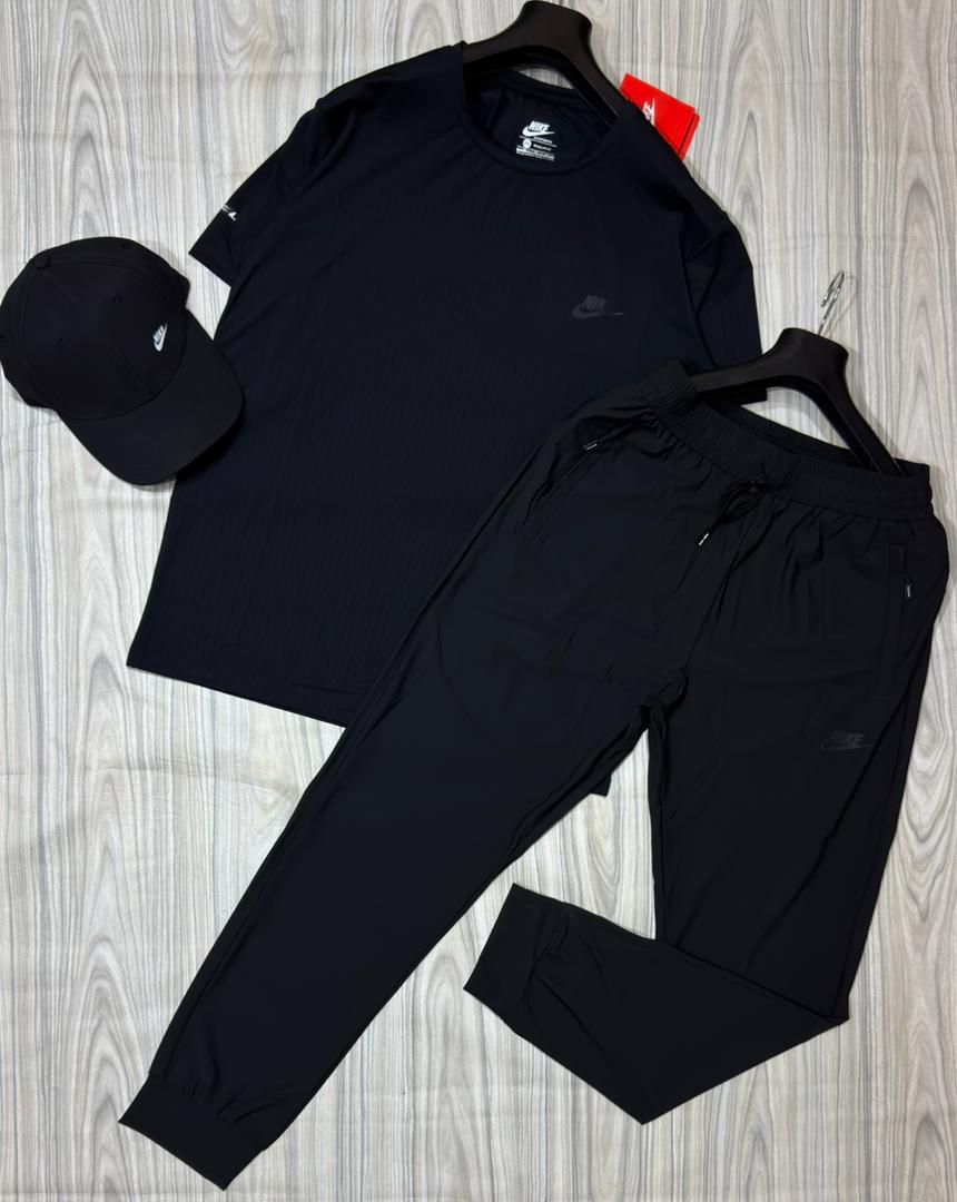 Tenue de Sport Manche courte – Haut + Pantalon + casquette
