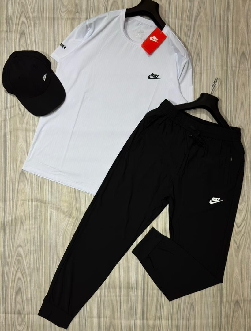 Tenue de Sport Manche courte – Haut + Pantalon + casquette